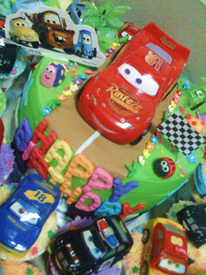 This topper includes Lightning ...